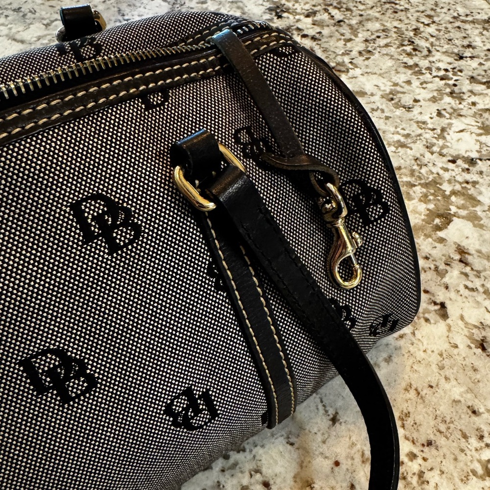 Dooney & Bourke Black and Gray Logo Shoulder Bag - Picture 3 of 8